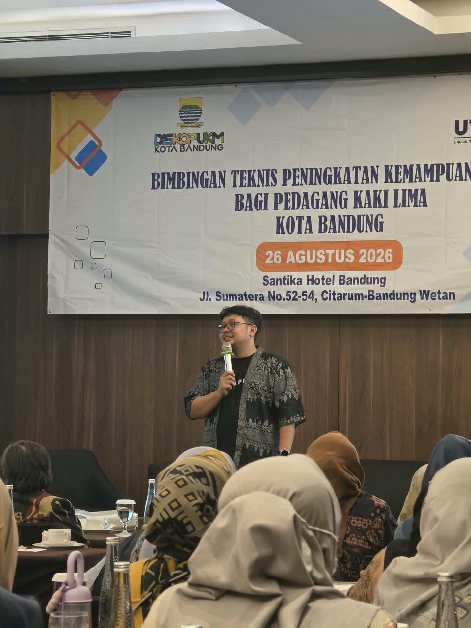 Kegiatan Rapihin bersama UMKM & komunitas