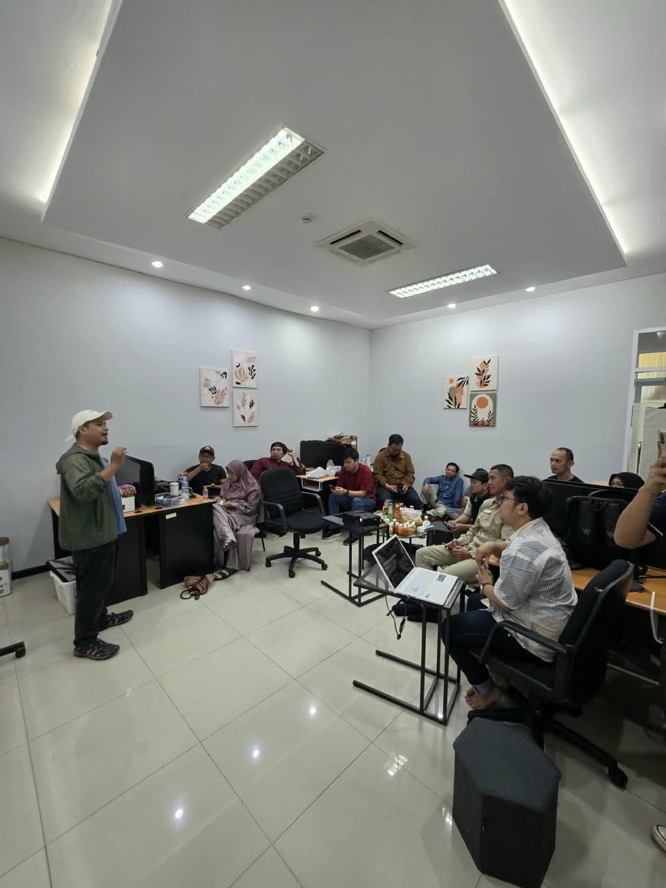 Kegiatan Rapihin bersama UMKM & komunitas